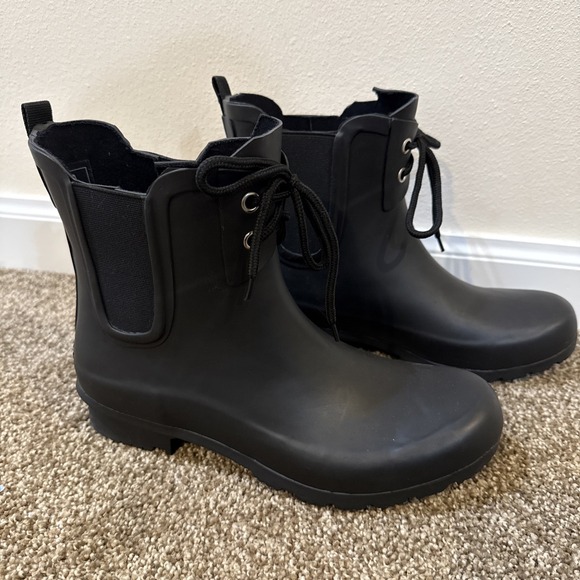 Roma Women's Chelsea Lace Up Rain Boots Size 8 Us, 39 EU, Classic Style, EUC - Picture 2 of 11